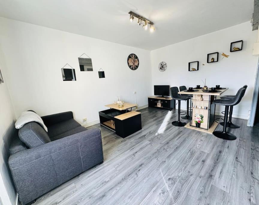 Isval Wifi-Hyper Centre Cognac Apartman Kültér fotó