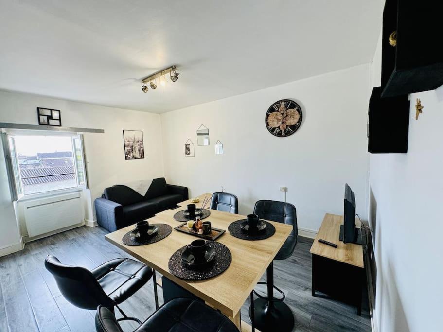 Isval Wifi-Hyper Centre Cognac Apartman Kültér fotó
